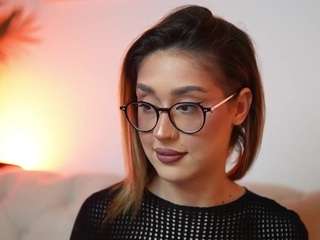 aileenaxa Live Webcam on CamSoda