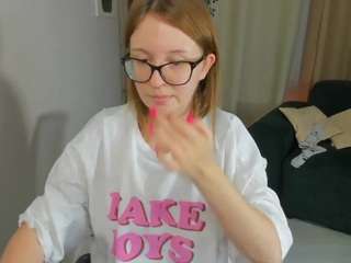 arizzzona from CamSoda is Freechat