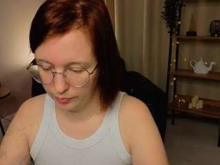 arizzzona's CamSoda show and profile