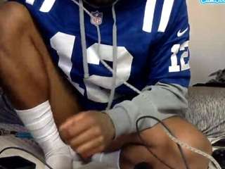 drekoobae, male webcam model,  years old, on live webcam