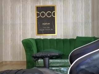olivia-grenville-t webcam