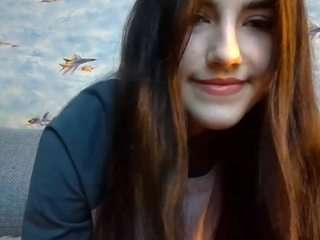 sophiajackson's CamSoda show and profile