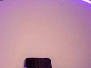 ailenaria webcam model