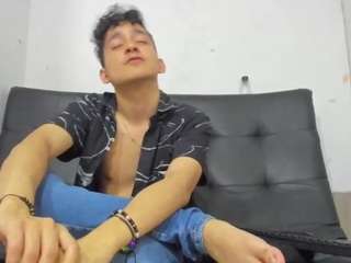 eros-fang Live Webcam on CamSoda