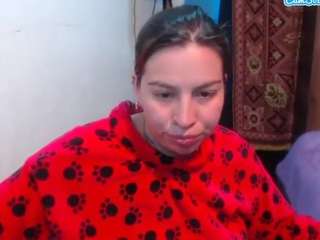 layanafukass15's CamSoda show and profile