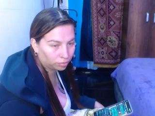 layanafukass15's CamSoda show and profile