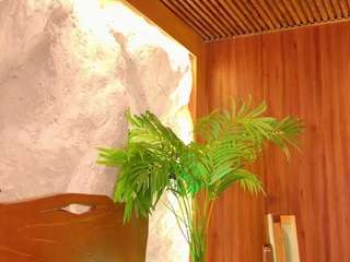 Live webcam model lissafeniix on Soda Cams