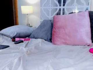 mikaelastone