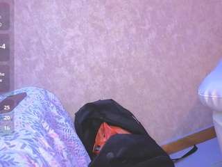 saraah-queen Live Webcam on CamSoda