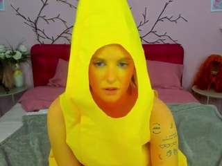 sydneyray's CamSoda show and profile