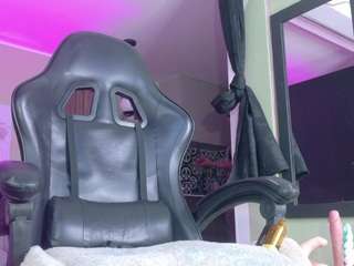 tevenwhiite live webcam show