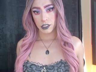 tevenwhiite