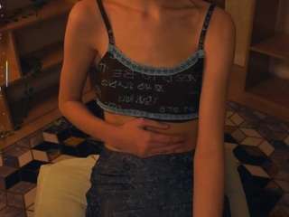 trinagodkin's CamSoda show and profile