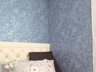  yulissa-girls chat room