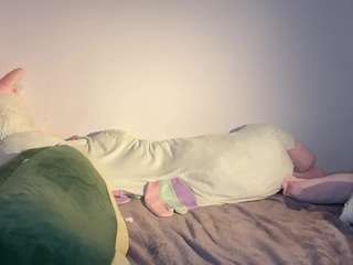  abigailthompson chat room