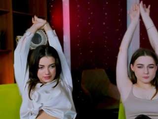  anabel-foxis chat room