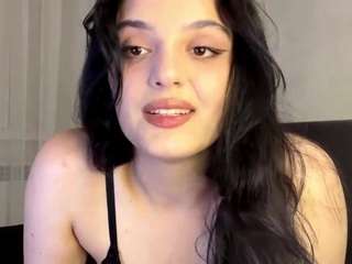 chloeallen live cam profile