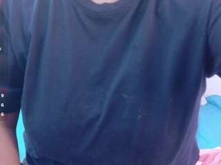 curvybuffgirllll webcam model