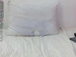 curvybuffgirllll webcam