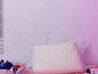 curvybuffgirllll webcam