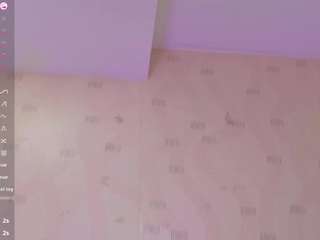 curvybuffgirllll webcam