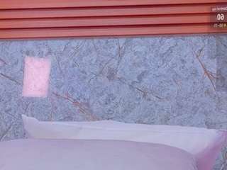 curvybuffgirllll webcam