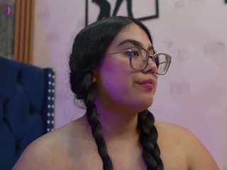 curvybuffgirllll