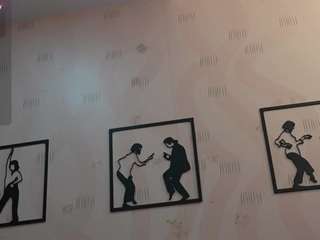 curvybuffgirllll