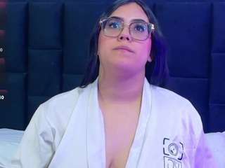curvybuffgirllll