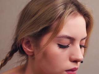  hannahlella chat room