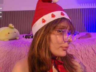 Live webcam model iamvictoria06 on Soda Cams