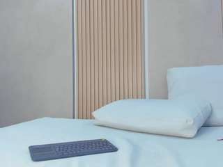 melanie-bonelli webcam