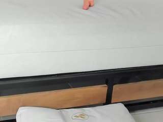 melanie-bonelli webcam model