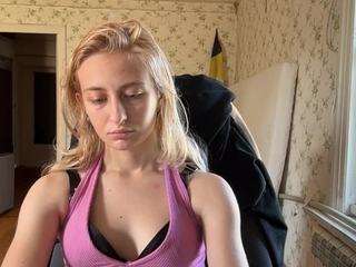 milahill live webcam show