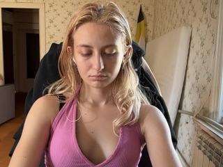 milahill live webcam show