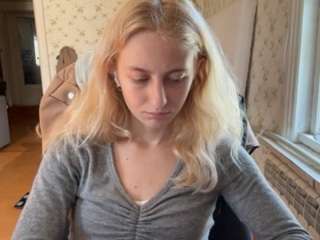milahill live webcam show