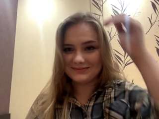 NicholleTassie