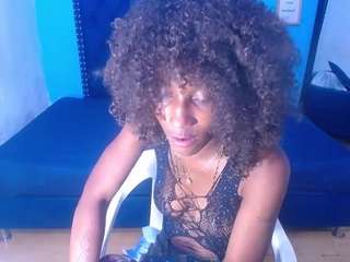 nnocent-sexy-lady