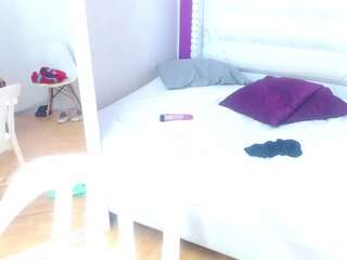  nnocent-sexy-lady chat room