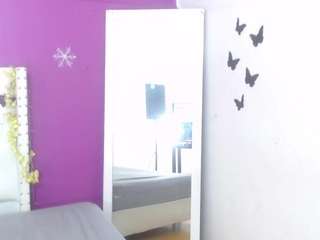  nnocent-sexy-lady chat room