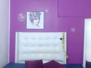  nnocent-sexy-lady chat room