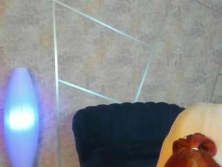 scarlet-eyes Live Webcam on CamSoda