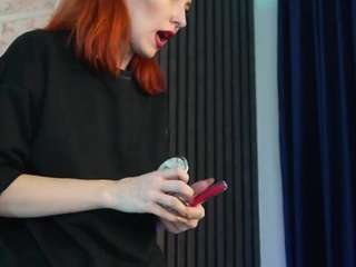 scarlet-eyes Finger live webcam