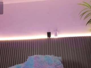 valentina-lux1 Live Webcam on CamSoda