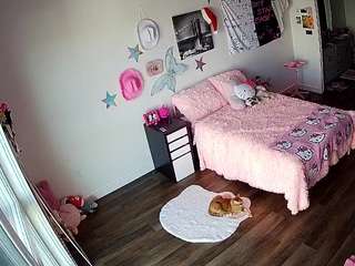 voyeurcam-lolavalentine23