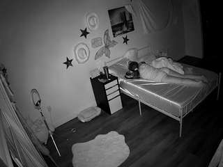 voyeurcam-lolavalent... webcam