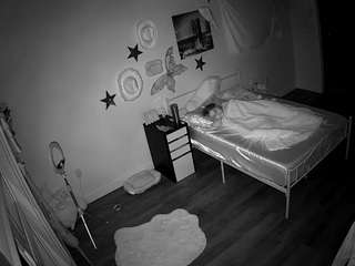 voyeurcam-lolavalent... webcam