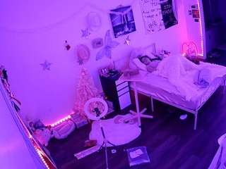 voyeurcam-lolavalentine23