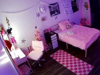voyeurcam-lolavalentine23