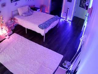 voyeurcam-lolavalentine23